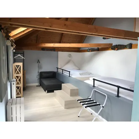 호텔 호텔 프리지셔 호프 Hage