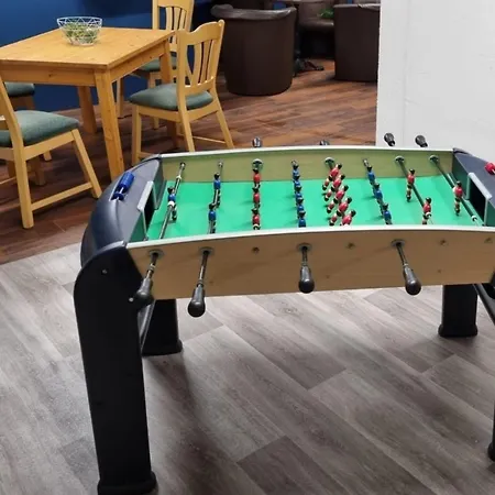 Friesischer Hof, Mit Indoor Spielplatz, Kostenfreien Parkplatz Und W-lan 3*