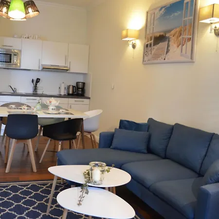 Friesischer Hof, Mit Indoor Spielplatz, Kostenfreien Parkplatz Und W-lan Hotel 3*