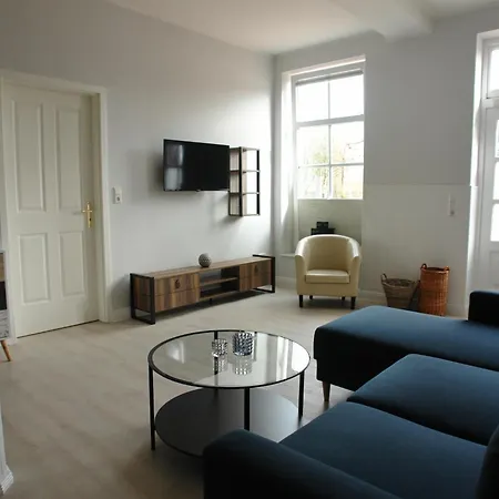 Hotel Friesischer Hof, Mit Indoor Spielplatz, Kostenfreien Parkplatz Und W-lan Hage