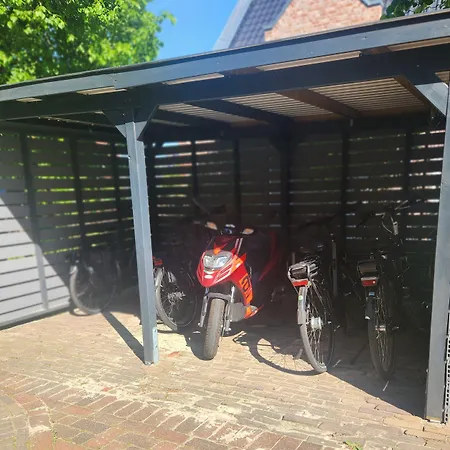 Holiday home Friesischer Hof Hage